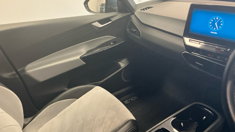 Volkswagen ID.3 107KW Family Pro 58kWh 5dr Auto Electric Hatchback